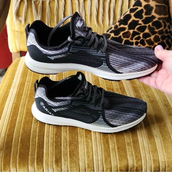 Ariat Fuse Gray Black Stripe All Terrain Running Sneakers Shoes Women’s 7.5 - Picture 5 of 7
